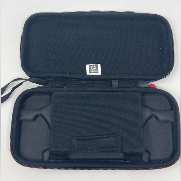 NINTENDO: Switch Protective Travel Case. Black/Red - Picture 3 of 12